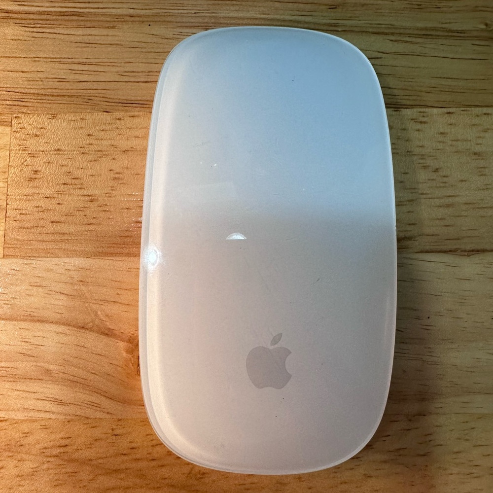 Apple Magic Mouse - White Multi-Touch Surface